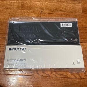 BRAND NEW 13 Inch MacBook Pro Laptop Case